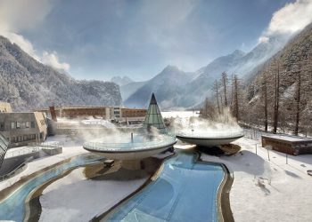 Aqua Dome. Courtesy of the spa's official Facebook page