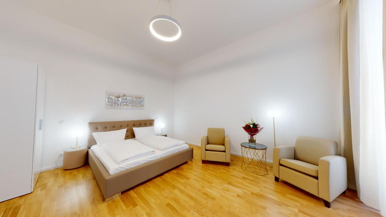 Spacious and renovated apartment in the Alon Homes apartment building