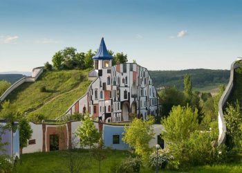 The picturesque spa in Bad Blumau. Image courtesy of Booking.com