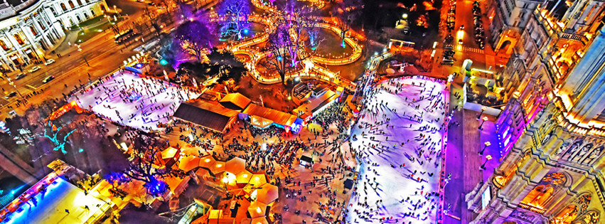 The ice rink at the city hall. Courtesy of www.wienereistraum.com