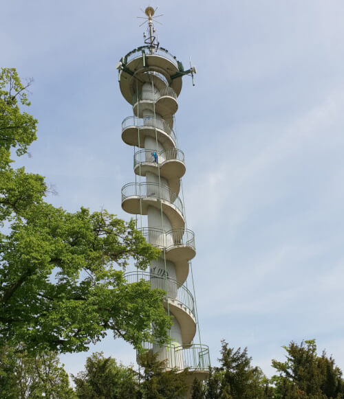 The observation tower. A spectacular panoramic view of the entire area.