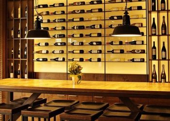 Luxury Bars in Vienna | Top Recommendations by Locals