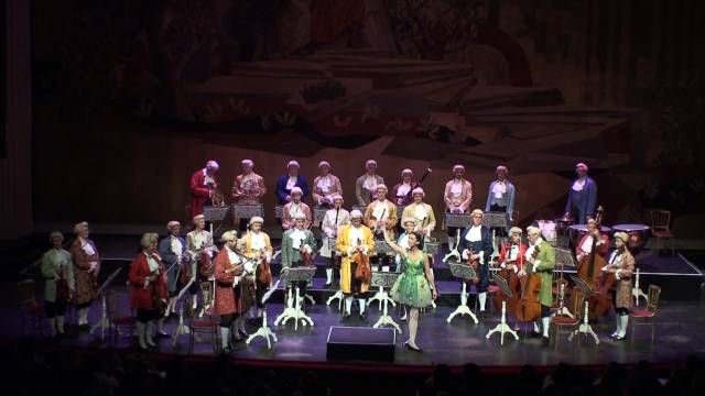 A quality performance by the best musicians. Courtesy of the Wiener Mozart Orchester
