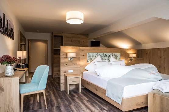 A room at the guesthouse in the shade