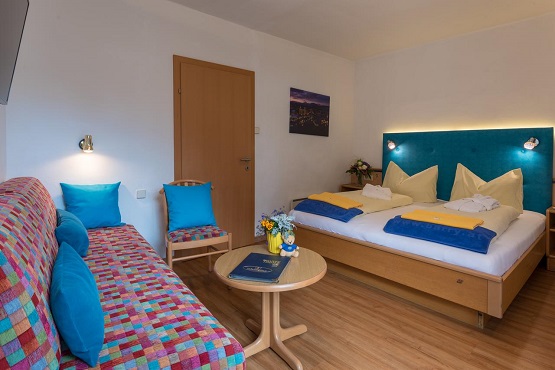 A room at Barry Memle Directly at the Lake