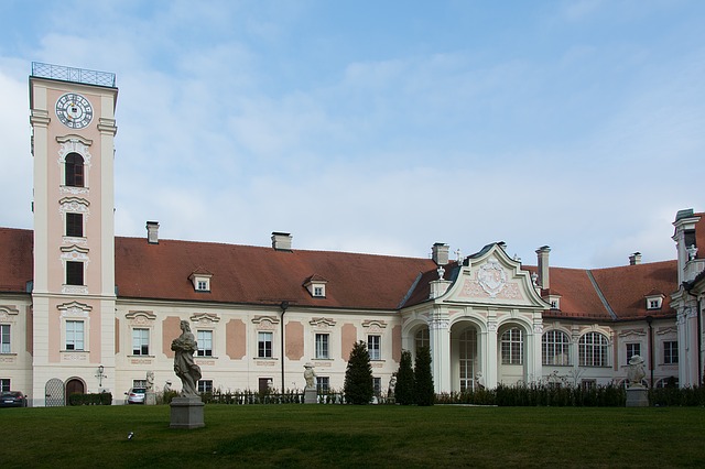 Lemberg Castle