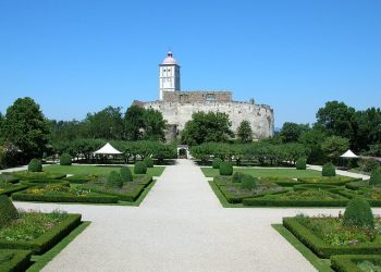 Schallaburg Castle | A Historic Site near the Wachau Valley