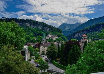 Feldkirch | Schattenburg Castle and the Wildlife Park