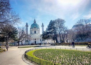 Photo by Asaf Faikov of Karlskirche and the park.