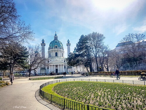 Photo by Asaf Faikov of Karlskirche and the park.