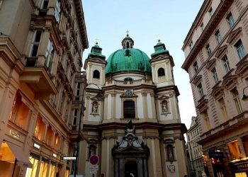St. Peter’s Church in Vienna | A Hidden Church in the Old Town